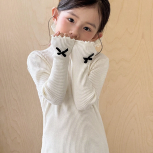 Áo Len Gân Bé Gái Tay Dài Nơ Đen Cổ Bèo